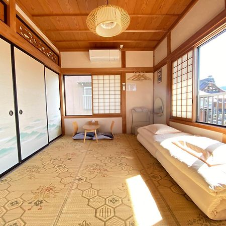 Guesthouse Takayama Hanzansha Zewnętrze zdjęcie