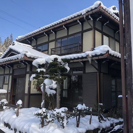 Guesthouse Takayama Hanzansha Zewnętrze zdjęcie